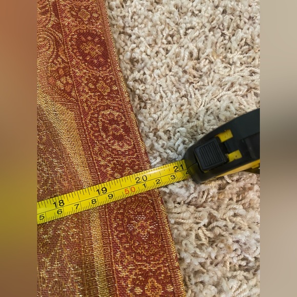 ❄️Collection Eighteen Women’s Scarf❄️ - Picture 4 of 13